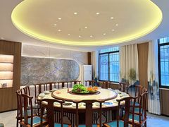 -乡土黄·鲜牛肉火锅·小龙虾(兴业街店)