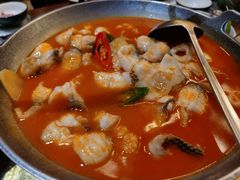 -老滇山寨•云南特色菜•地方菜•民族风情歌舞表演(金碧店)