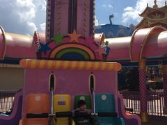 -七彩云南欢乐世界