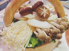 -捞神汤物料理(正大广场店)