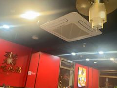 -鲁员外地锅鸡地锅鱼(古墩路店)