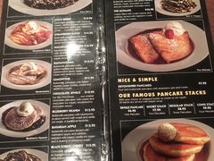 -Pancakes on the rocks(Darling Harbour)