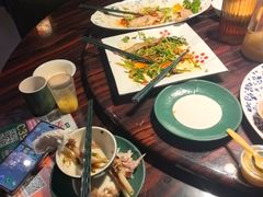 -粤·向群饭店(麓景路店)