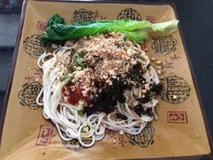 -上上签·冷锅串串(六灌路店)