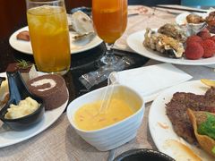 -东方红海鲜百汇(国际大厦店)