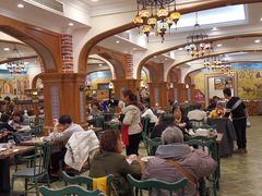 大堂-清真·玛丽亚新疆菜主题餐厅(浙江中路店)