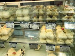 -白玉兰食品甜凤店(合生汇店)
