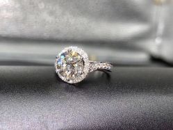-Zbird钻石小鸟·钻戒婚戒定制高端珠宝私人定制中心