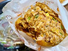 烧饼夹肉-万红路羊汤烧饼店(将台路店)
