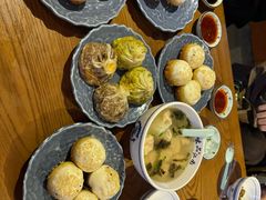 -鑫震源·苏式大虾生煎(山塘街店)