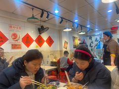 -柳州肥姨妈大骨螺蛳粉(东靖路店)