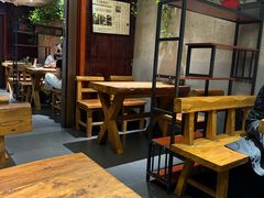 -万记麻辣烫国展总店