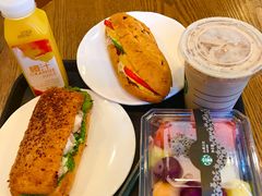 -星巴克(无锡百联奥特莱斯店)