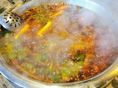 -肖肖酸萝卜鱼火锅(总店)