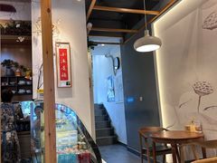 -红小满休闲餐厅(十全街店)