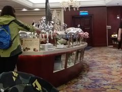 -凤冠假日酒店自助餐