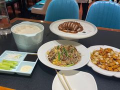 -紫光园·烤鸭·北京菜(团结湖店)