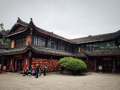 -峨眉山报国寺