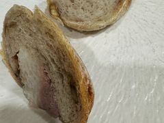 现蒸芋泥椰奶糯米-PAOPAO Bakery&Café(港汇店)