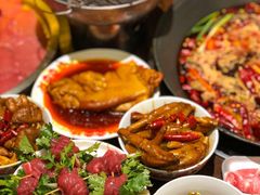 -萍姐火锅·公路夜市(武汉首店)