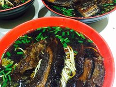 -小龙大肉面馆