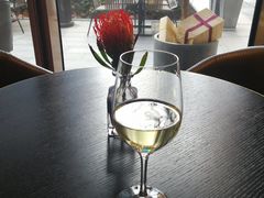 -wineapp葡萄酒餐吧(外滩金融中心店)