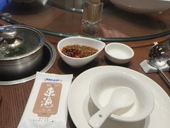 -东海怡品海鲜豆捞(舟宿夜江店)