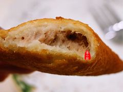 咖喱吞拿鱼角-喜莲咖啡