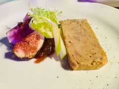鸭肝配面包-Solo(衡山路店)