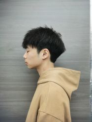 -川和潮人