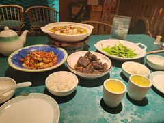 -呷湘厨·鱼汤捞饭·剁椒鱼头·辣椒炒肉(国家会展中心店)