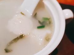 手打鱼丸鱼汤锅-望湘园·洞庭渔宴(浦江欢乐颂店)