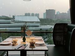 靠窗位-雀蓝川菜(奥体广场店)