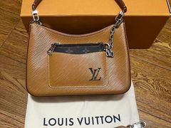 -小飞侠奢侈品回收 寄卖 养护(宝山宝龙广场店)