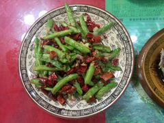 -乡土特色.冷锅鱼.牦牛肉汤锅