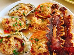 -覃记海鲜美食餐厅