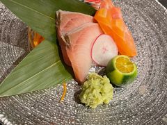 -铭牛烧肉·和牛海鲜自助(高新月牙湖店)
