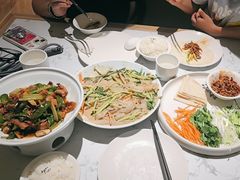 -关东小磨东北菜(漕河泾印象城店)