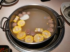 牛骨黄豆高汤锅底-潮泰牛肉火锅 · 创于1992年(车公庙店)