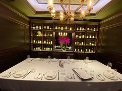 -Wolfgang’s Steakhouse 沃夫冈牛排馆(上海白玉兰广场店)