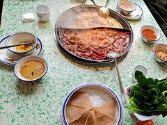 -鸿姐老火锅(疁城新天地店)