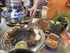 -哈哈碳都·牛肋条无限自助烤肉(台江万达店)