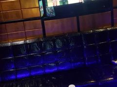 -歌韵量贩式KTV
