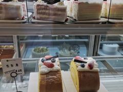 -焙丽拾光(麦凯乐直营店)