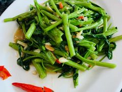 -光海鲜鱼翅餐厅(叻差拉披色路店)