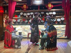 -老滇山寨•云南特色菜•地方菜•民族风情歌舞表演(金碧店)