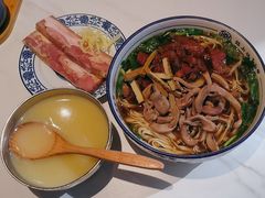 -镇南锅盖面馆(解放路店)