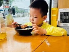 -三千粉牛肉米粉(来客茂店)