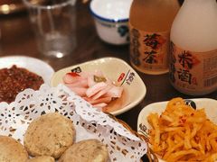 -富正毅三下锅·湘西韵味(天门山索道店)
