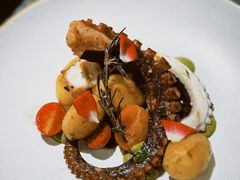 -LESCEDARS Brasserie Bistro香柏树